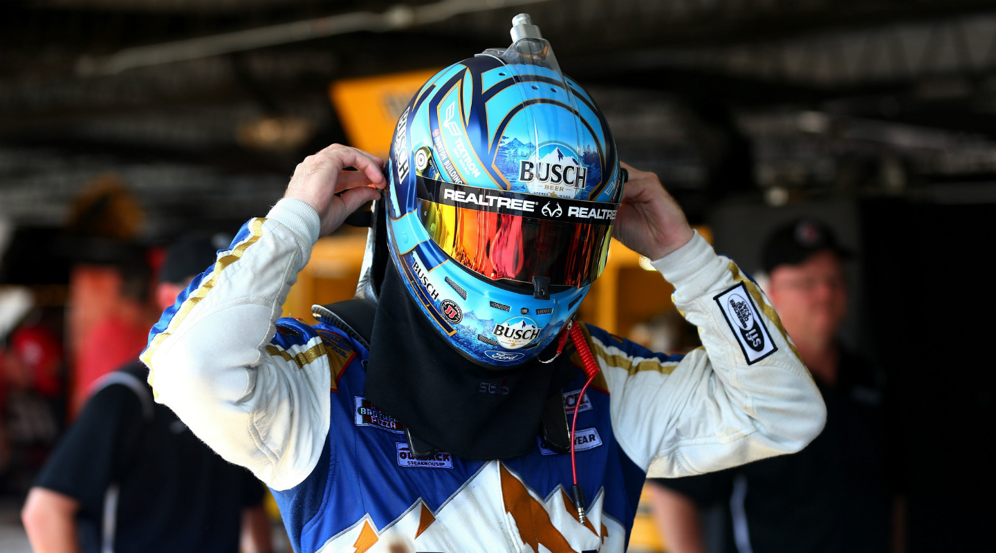 Fantasy NASCAR Is Restarting On May 17 Kevin Harvick Darlington Throwback 2018 Fantasy NASCAR