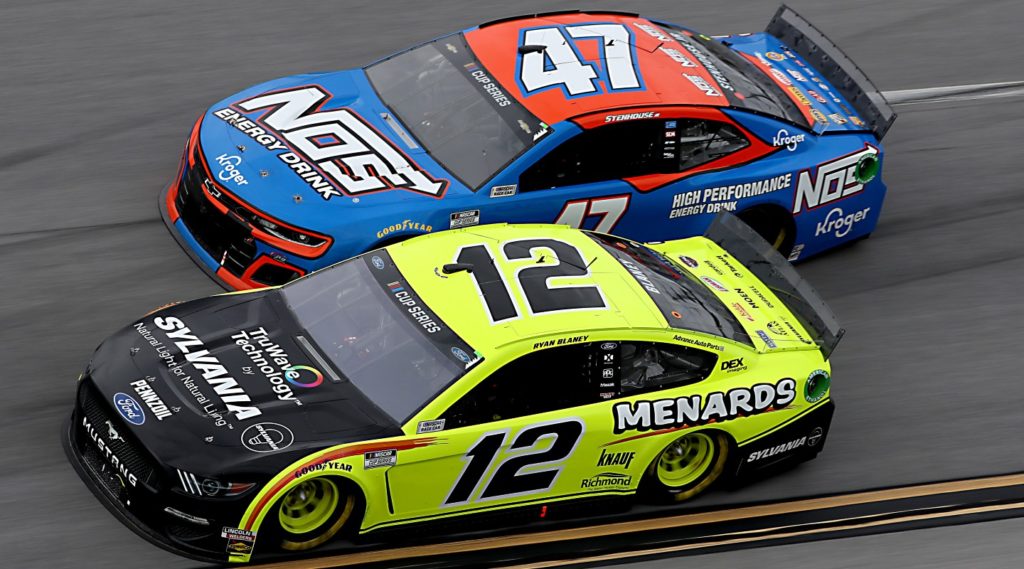 Ryan Blaney and Ricky Stenhouse, Jr. racing at Talladega 2020