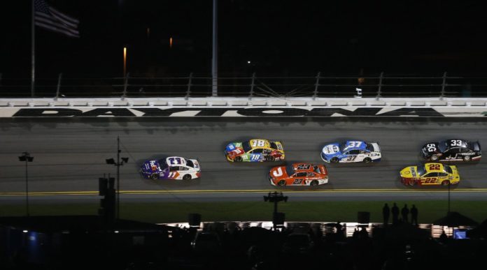 Denny Hamlin leading at Daytona 500, 2021
